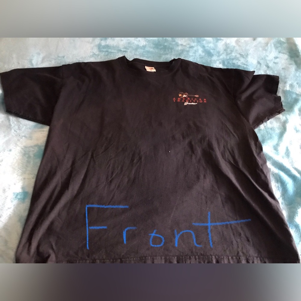 Mens American Tradition Guitar 🎸 T- Shirt size XL